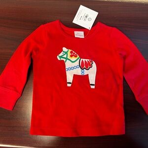 Hanna Andersson red Kids Long-Sleeve Dala Horse Shirt